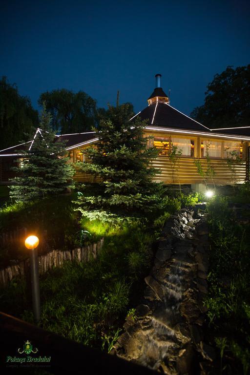 Poiana Bradului Villa Tohatin Exteriör bild
