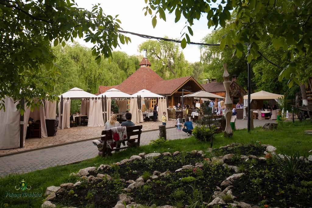Poiana Bradului Villa Tohatin Exteriör bild