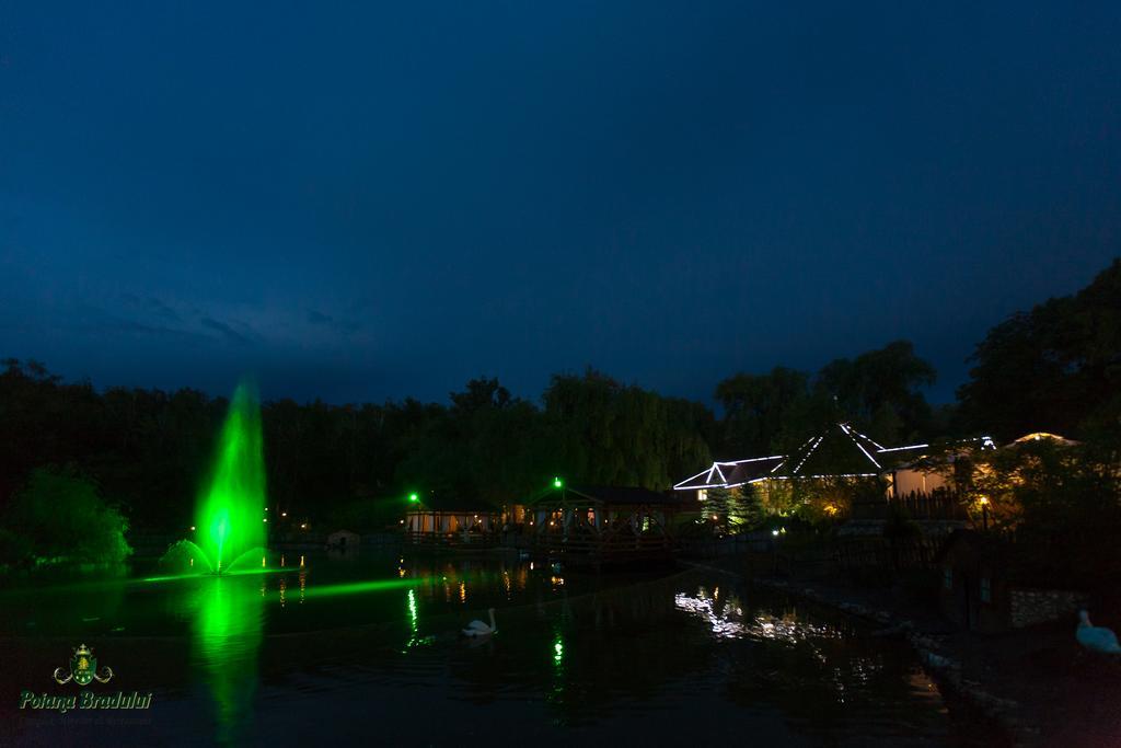Poiana Bradului Villa Tohatin Exteriör bild